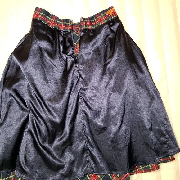 Modcloth Blue and Red Midi A-line Skirt - Picture 10 of 12